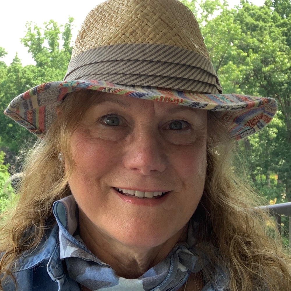 Meet your Posher, Jeanette c